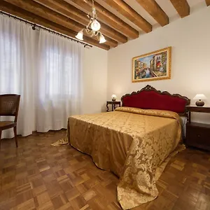 At 2 Minutes From San Marco Square Apartment
